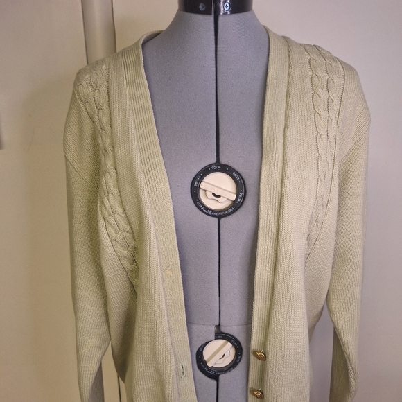 Yarnworks 100% Cotton Cardigan Size Med - Picture 2 of 9